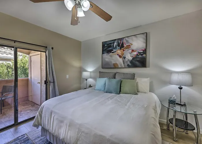 Families & Dogs Welcome! W/ Pool Holiday home *